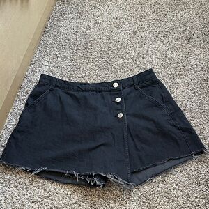 Zara Black Frayed Hem Women Skorts